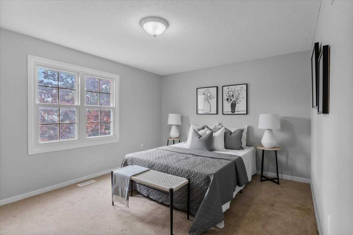 7 Inglis Ave, #Main