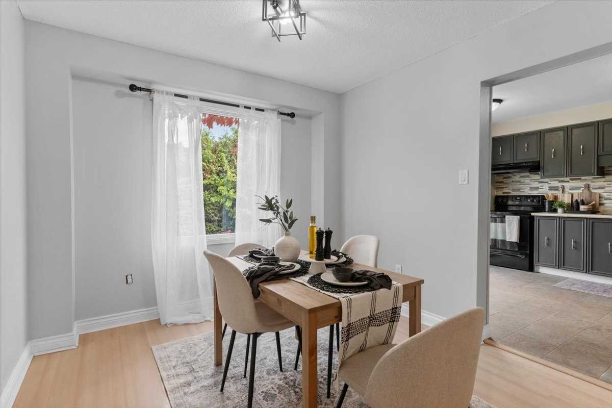 7 Inglis Ave, #Main