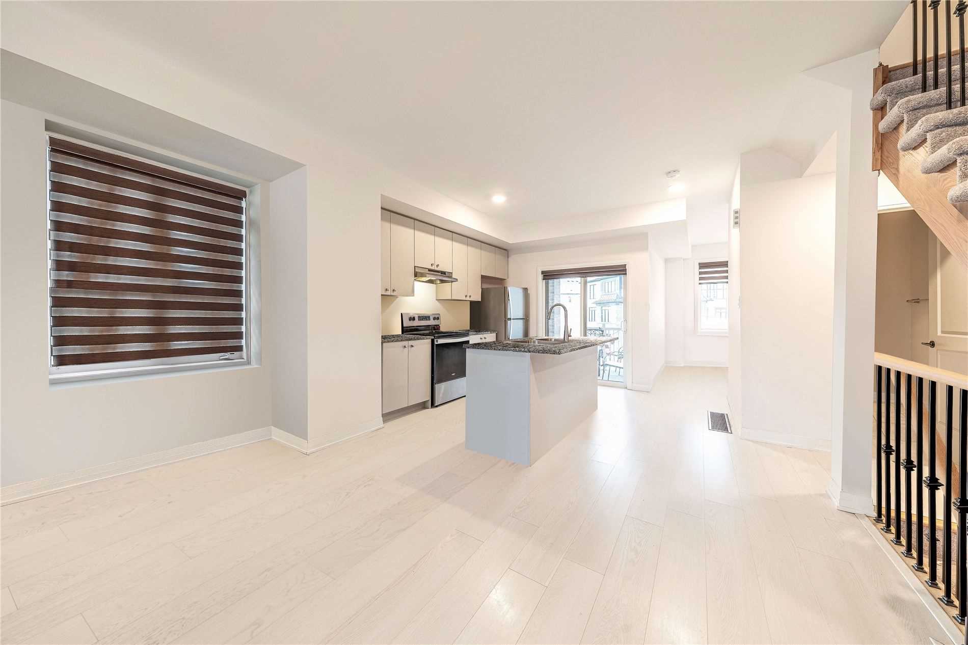 30 Ambereen Pl