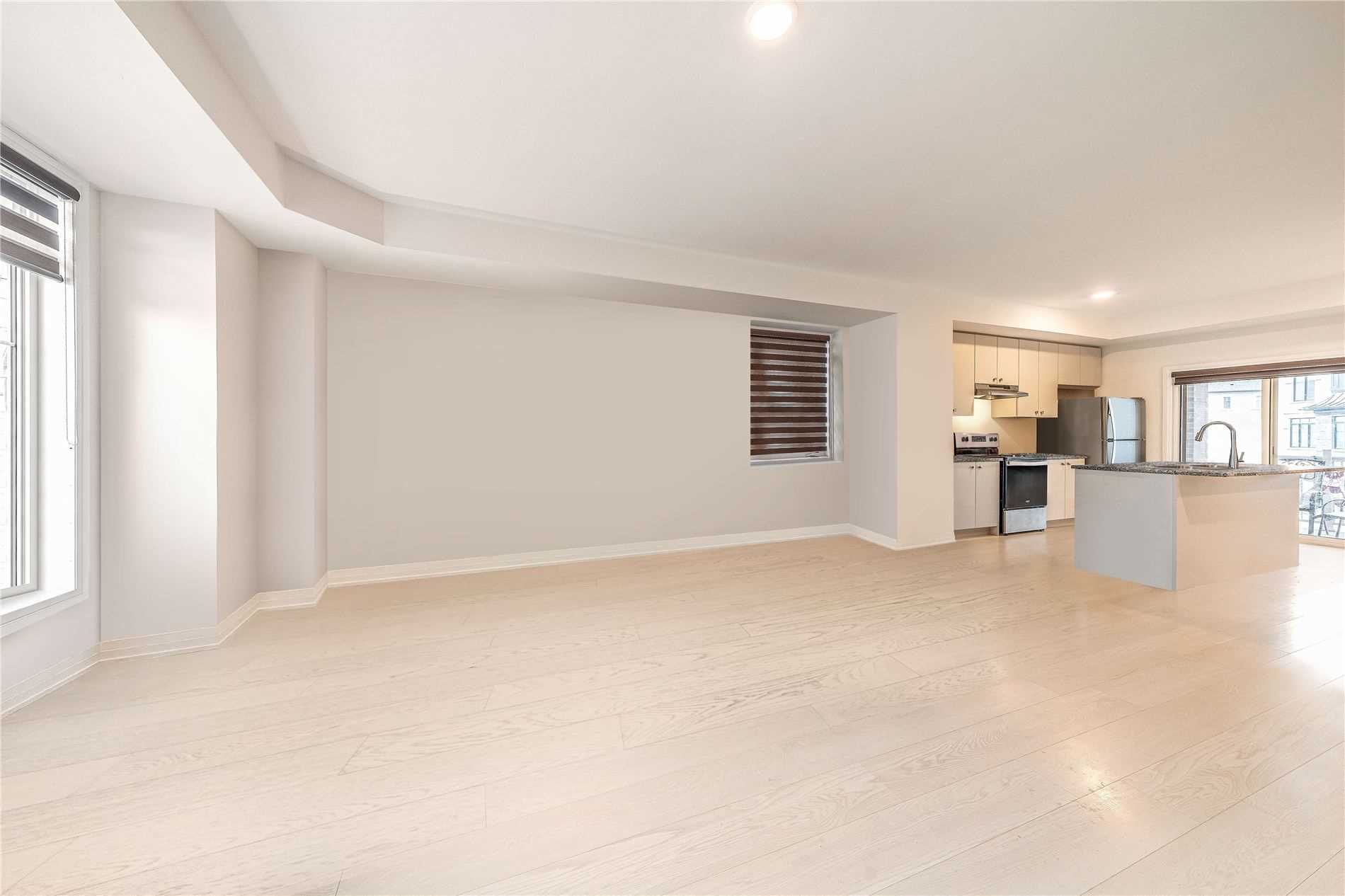30 Ambereen Pl