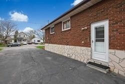 77 Cromwell Ave, #Lower