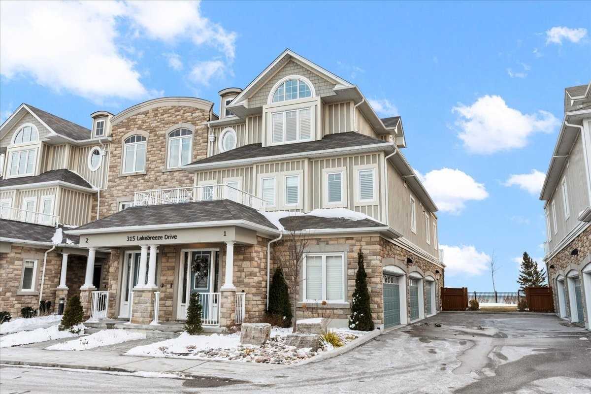 315 Lakebreeze Drive #1