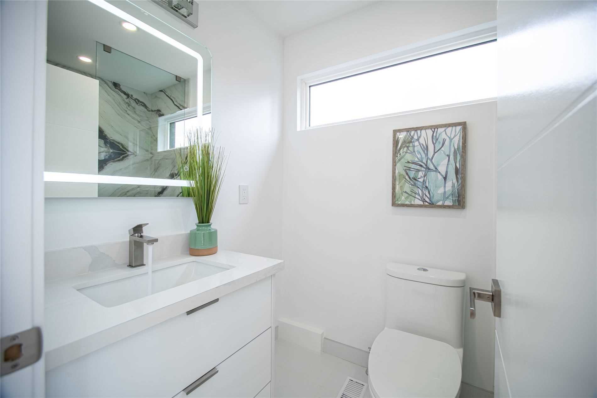 168 Oak Park Ave