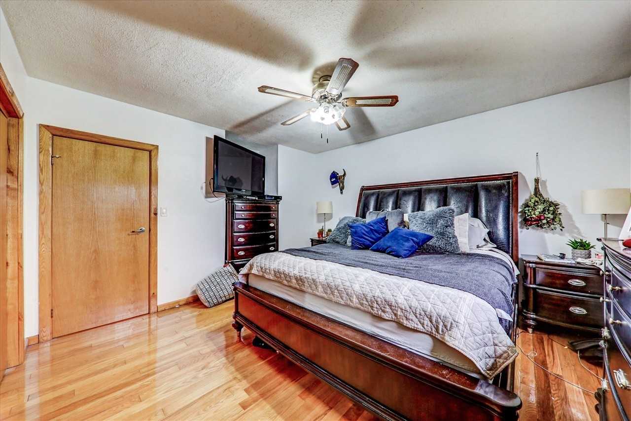 Listing E5858140 - Large Photo # 22