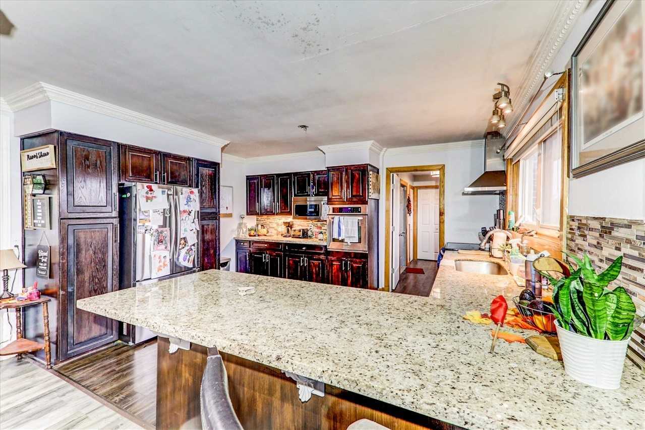 Listing E5858140 - Large Photo # 14