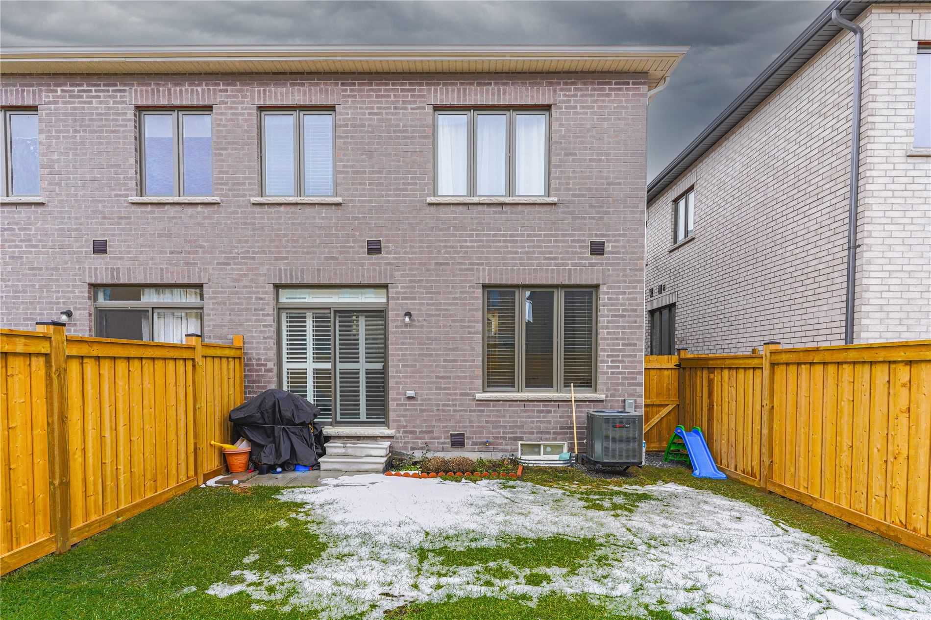 14 Conarty Crescent