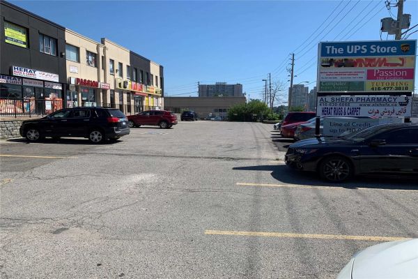 3174 Eglinton Ave E, Toronto