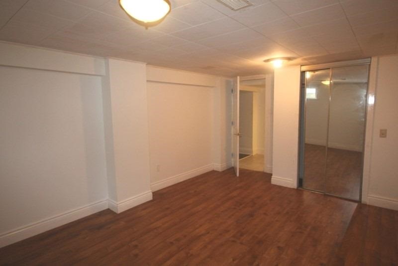 64 Admiral Rd