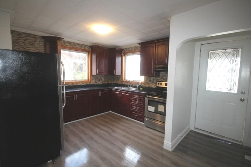 64 Admiral Rd