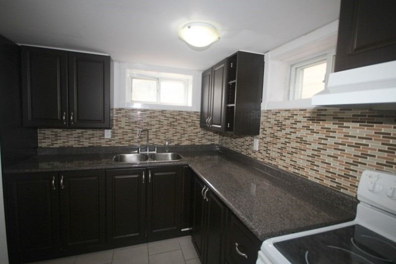 64 Admiral Rd