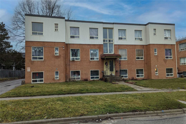 326 Saguenay Ave, Oshawa