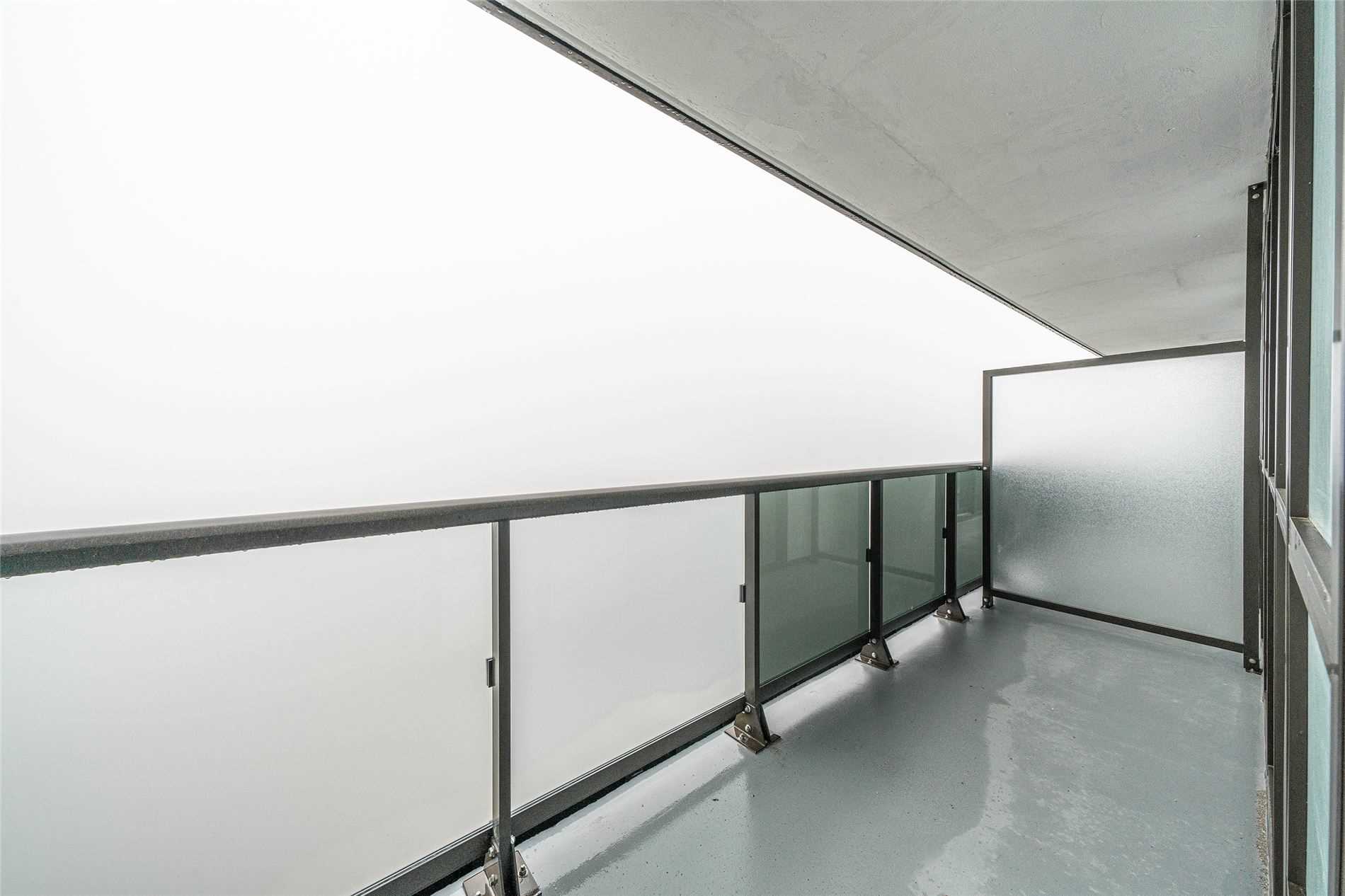 2550 Simcoe St N, #2114