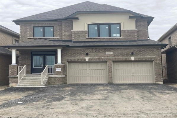 299 Fleetwood Dr, Oshawa