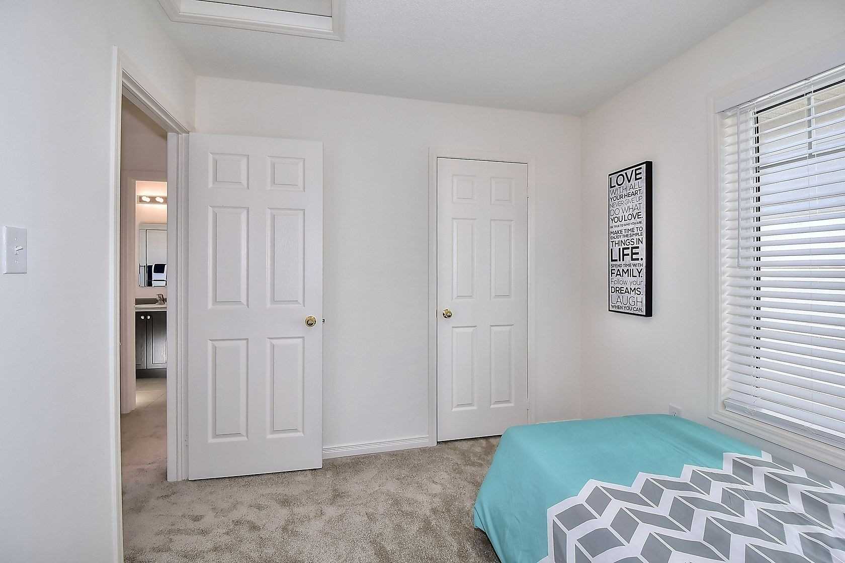 13 Devineridge Ave