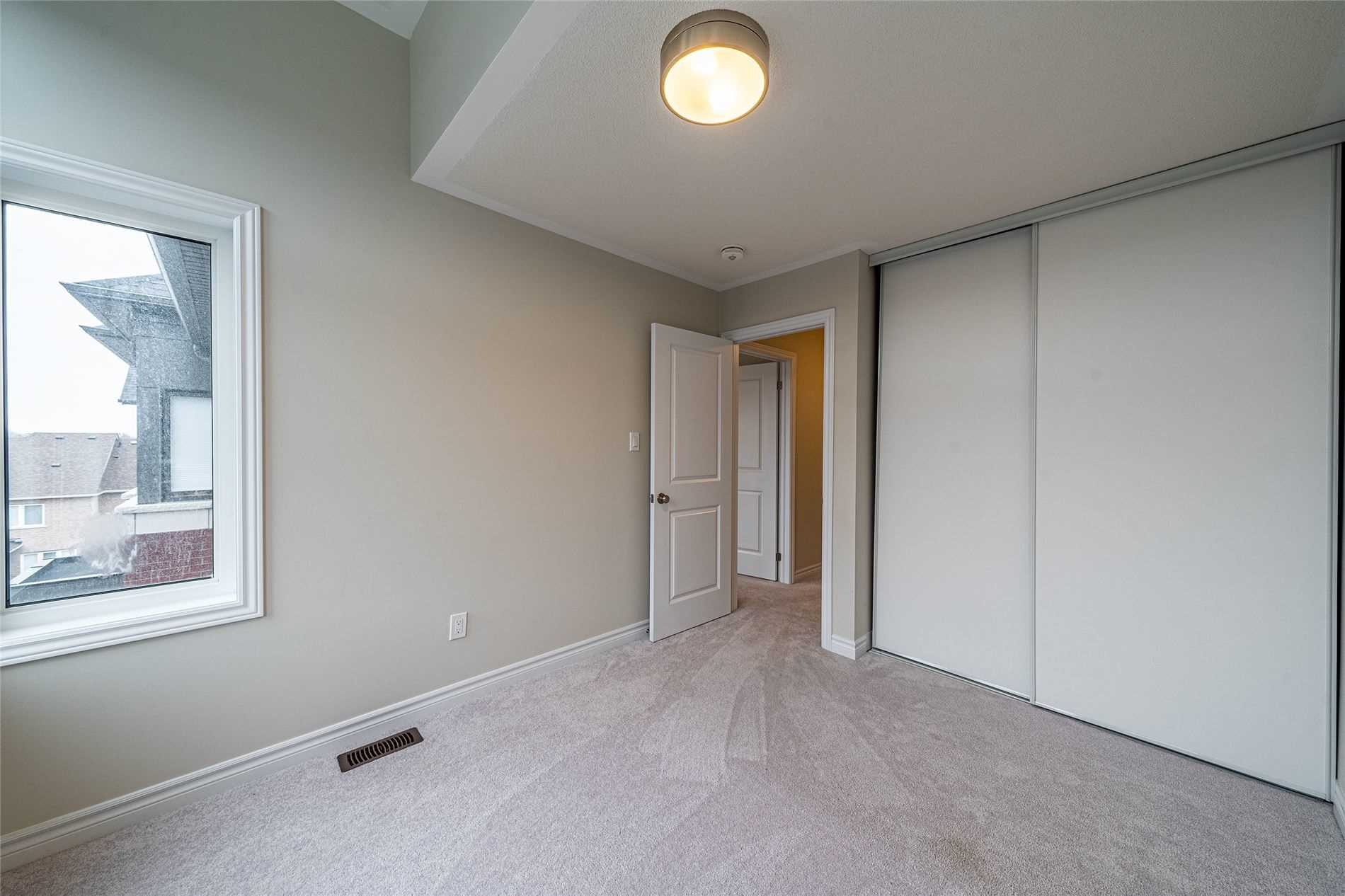 Listing E5861833 - Large Photo # 18