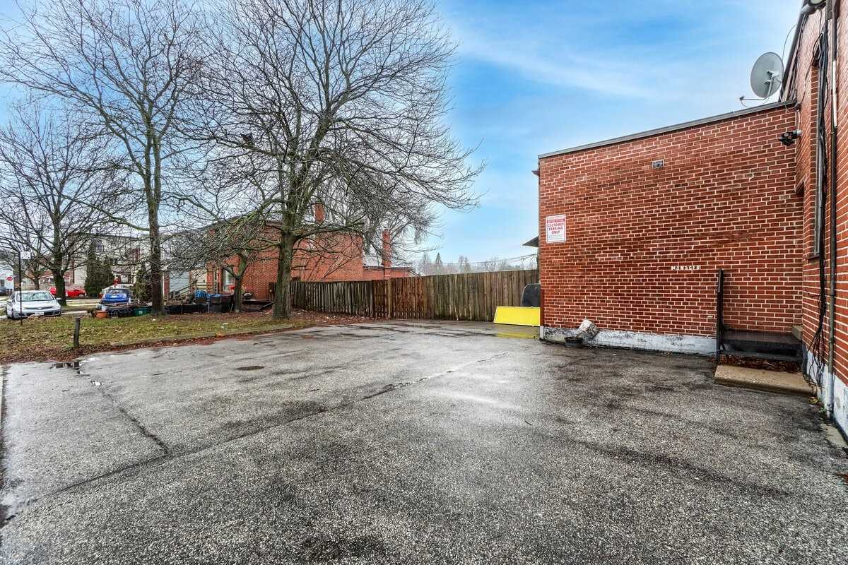 Listing E5861875 - Large Photo # 28