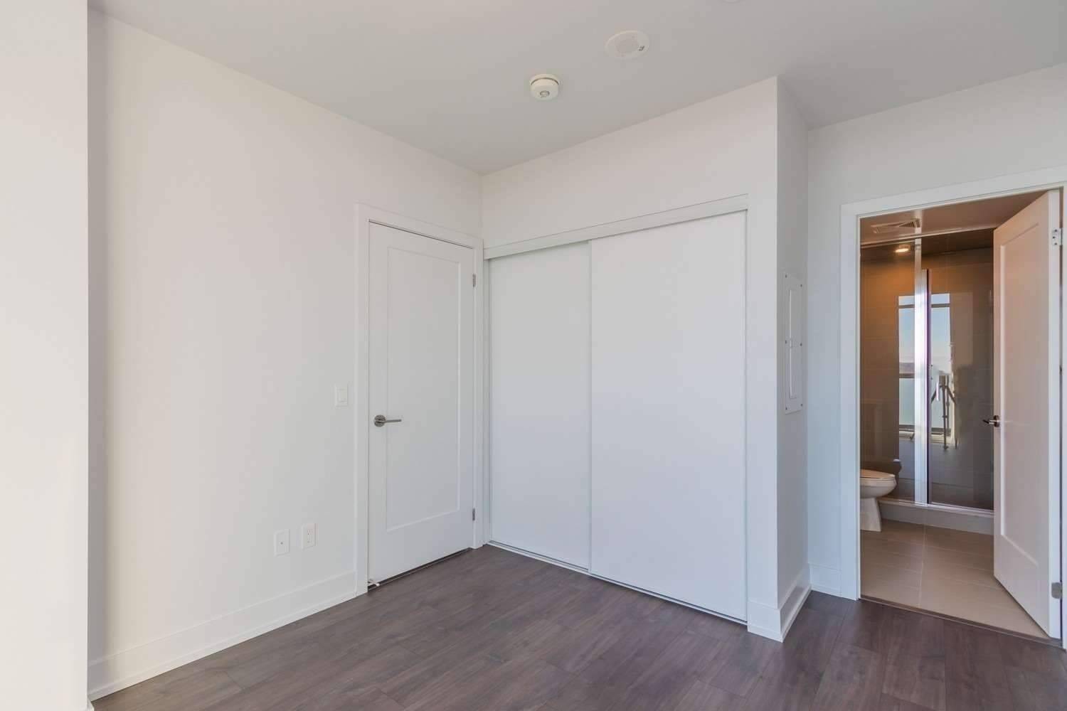 2550 Simcoe Street N, #1709