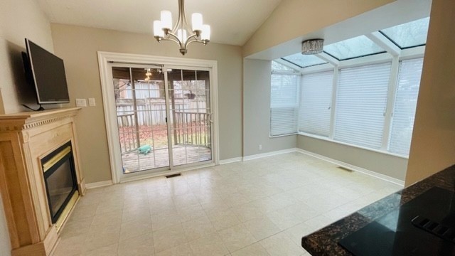 35 Davies Crescent