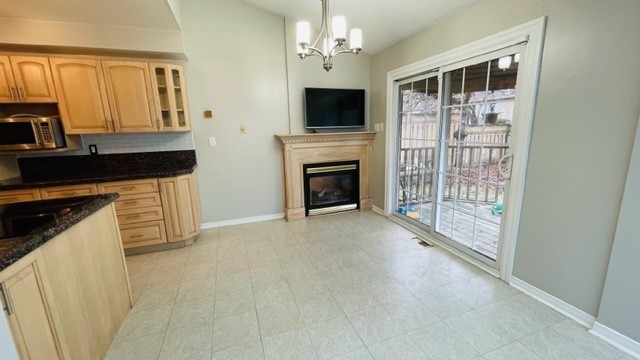 35 Davies Crescent
