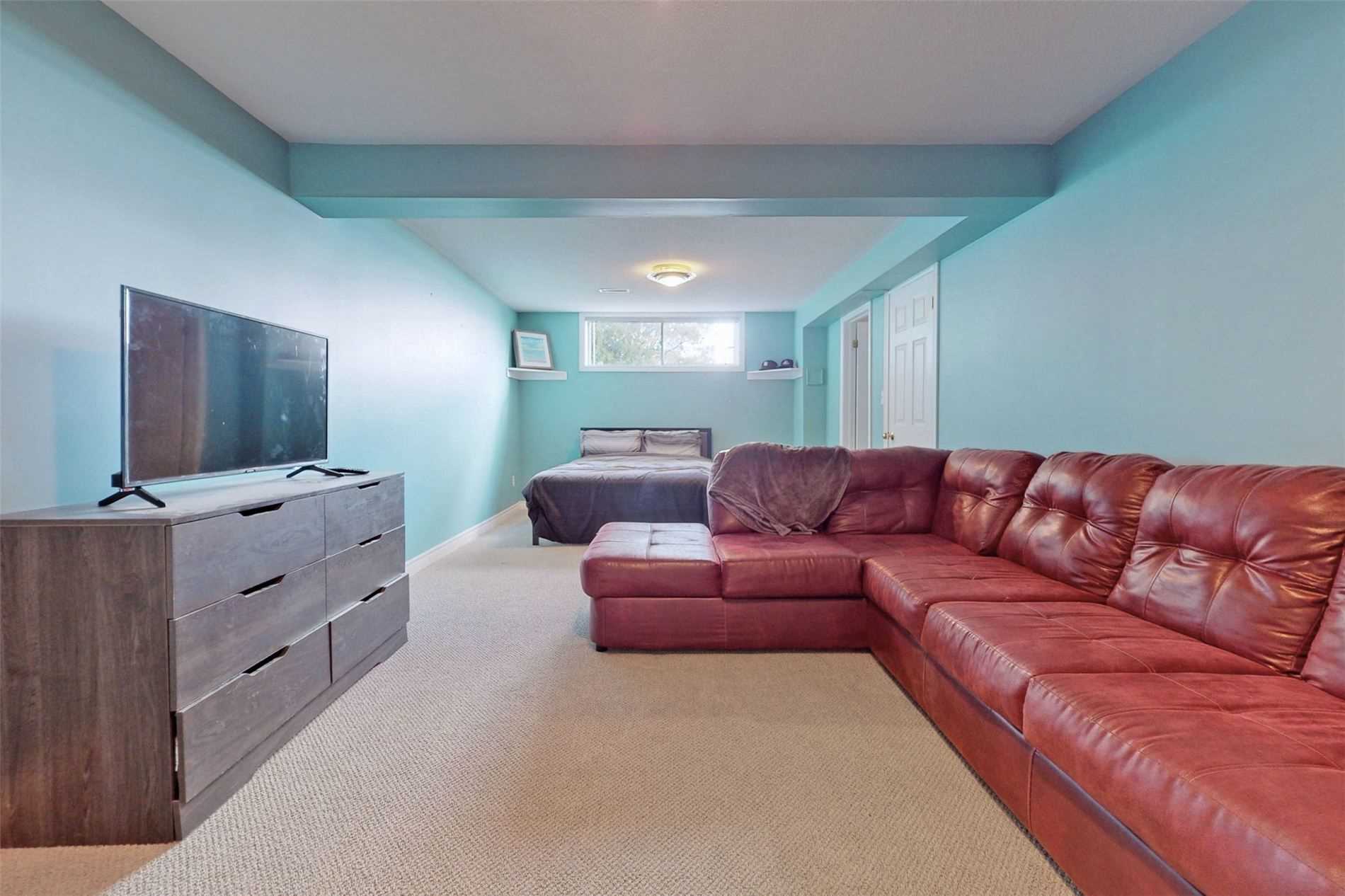 207 Aldred Drive