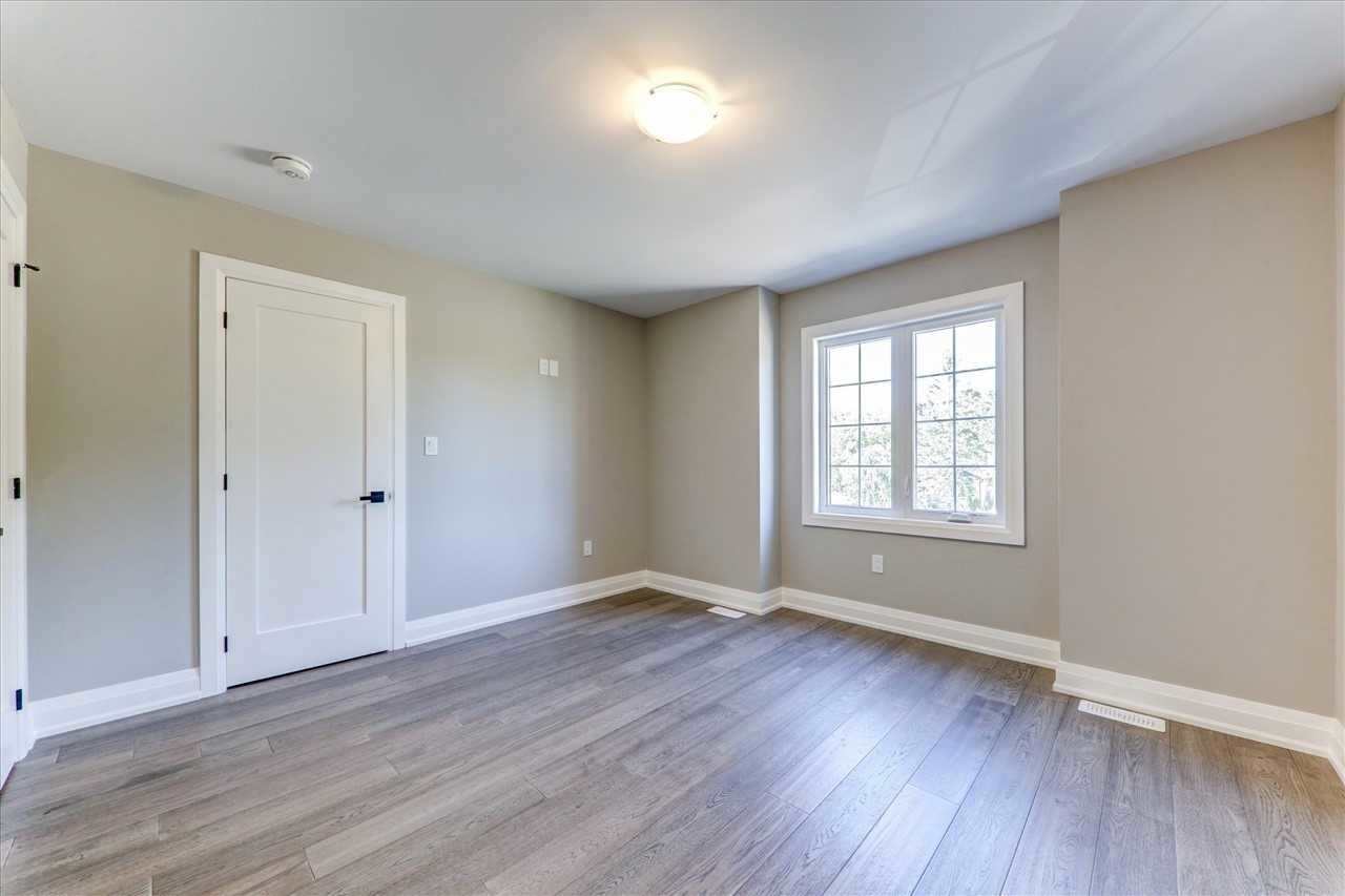 Listing E5863531 - Large Photo # 31