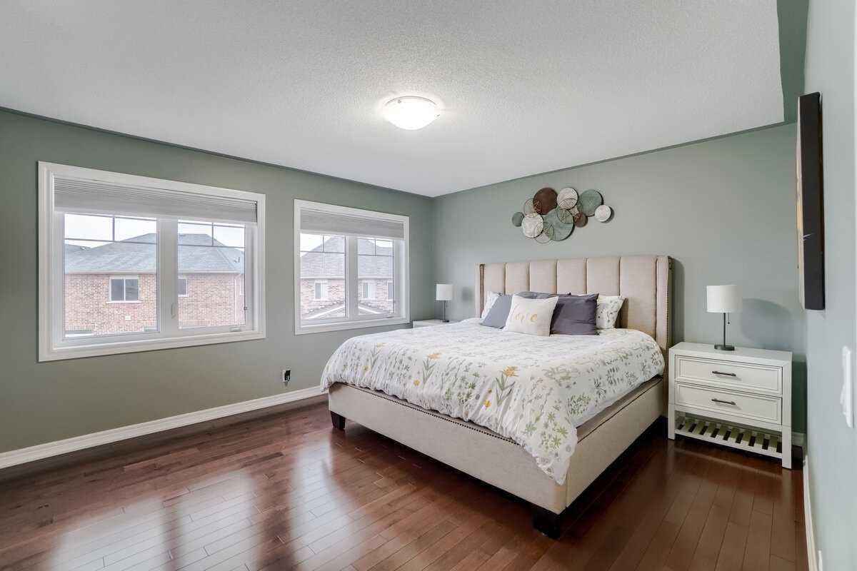 161 Blackwell Crescent