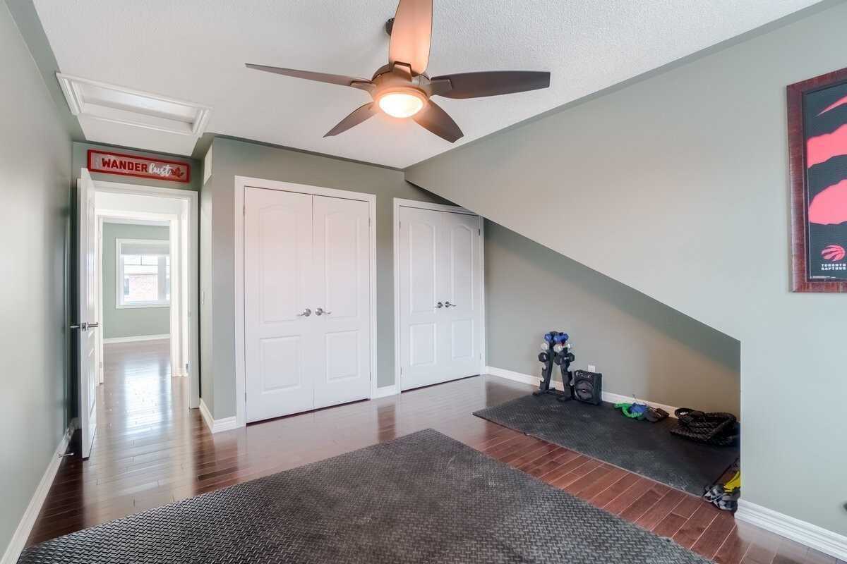 161 Blackwell Crescent