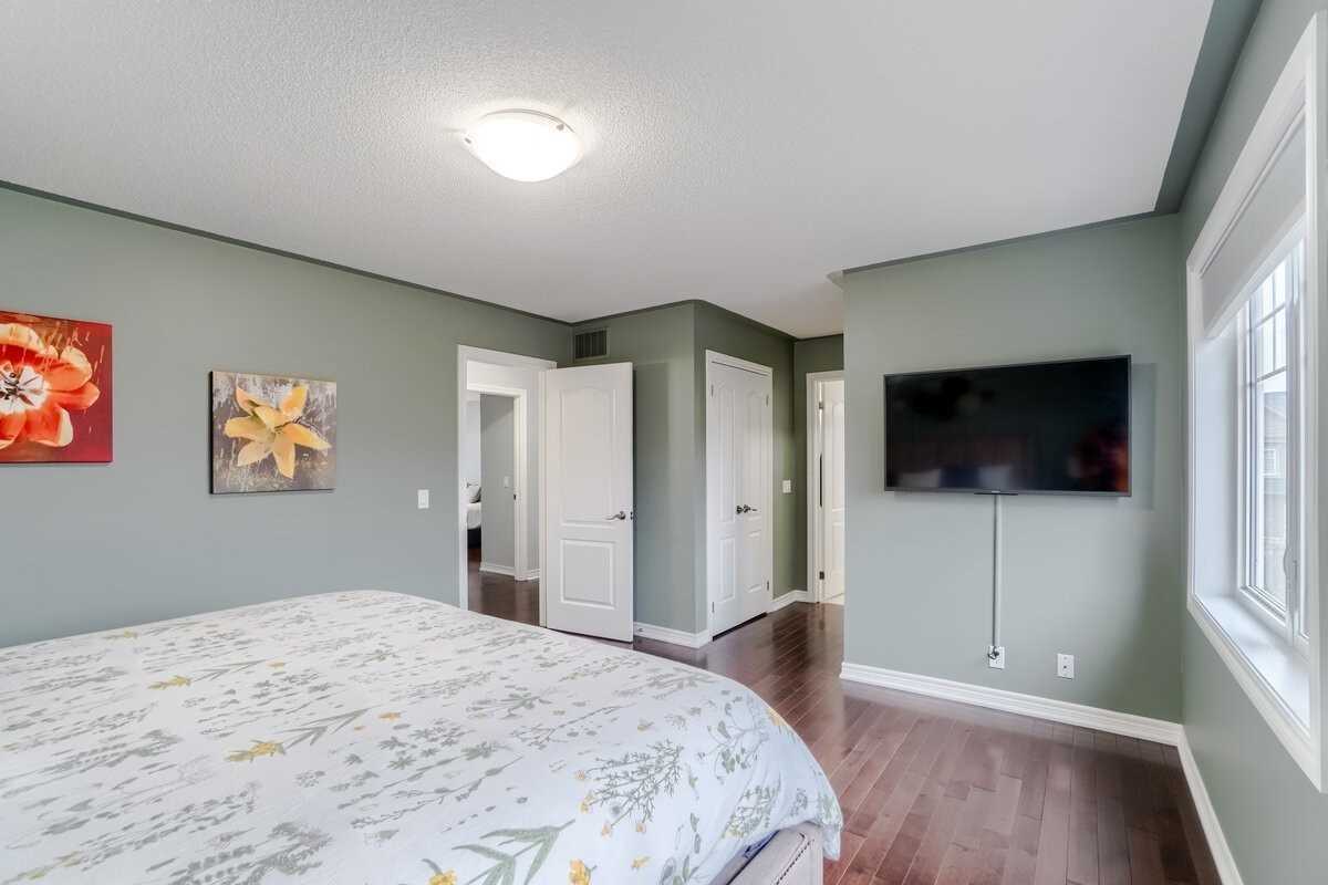 161 Blackwell Crescent
