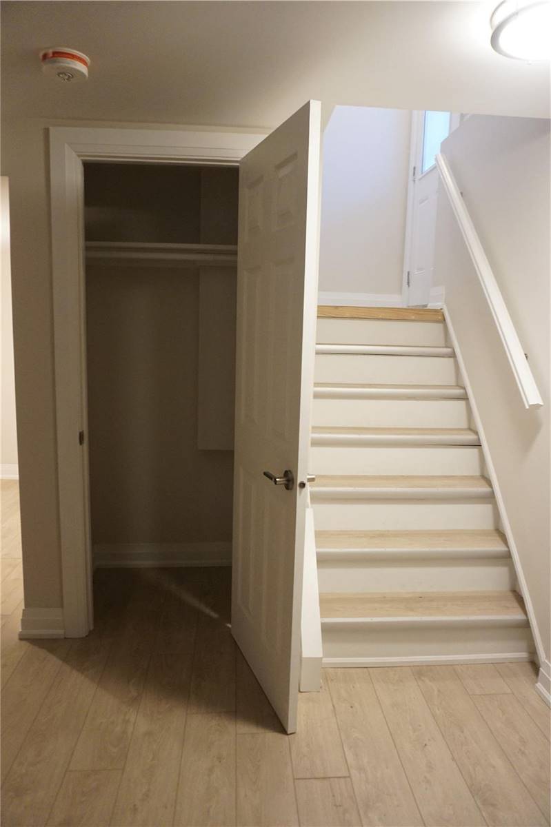 77 Cromwell Avenue, #Lower