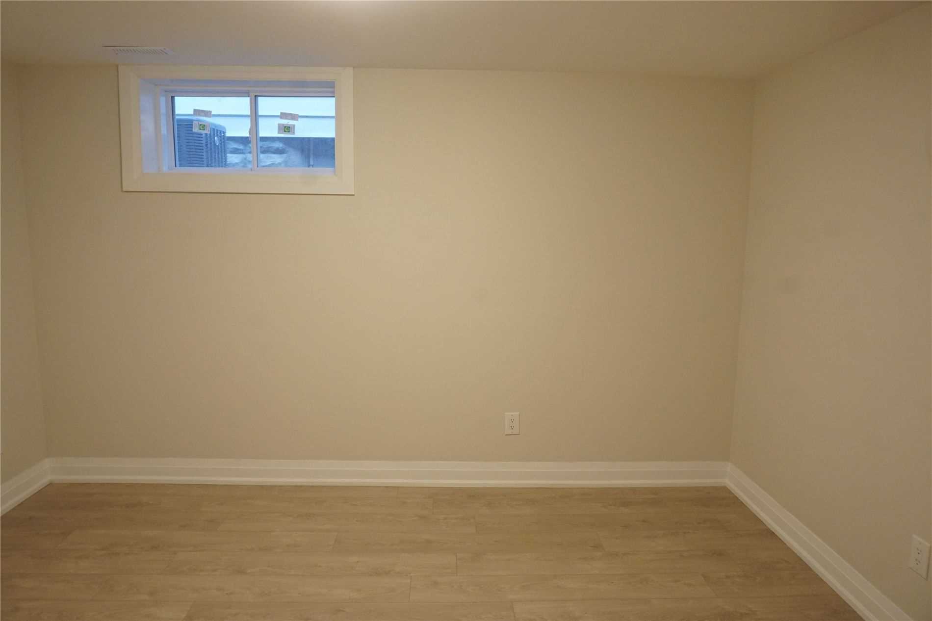 77 Cromwell Avenue, #Lower