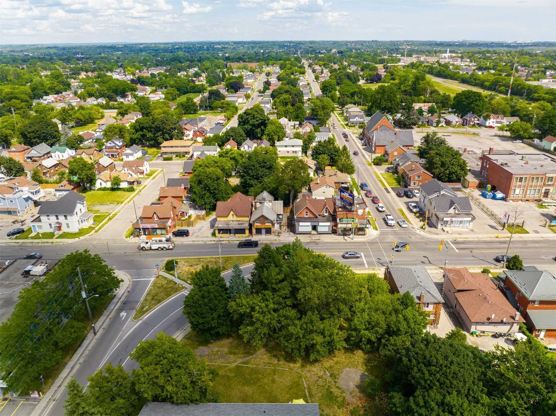 Listing E5867106 - Large Photo # 16