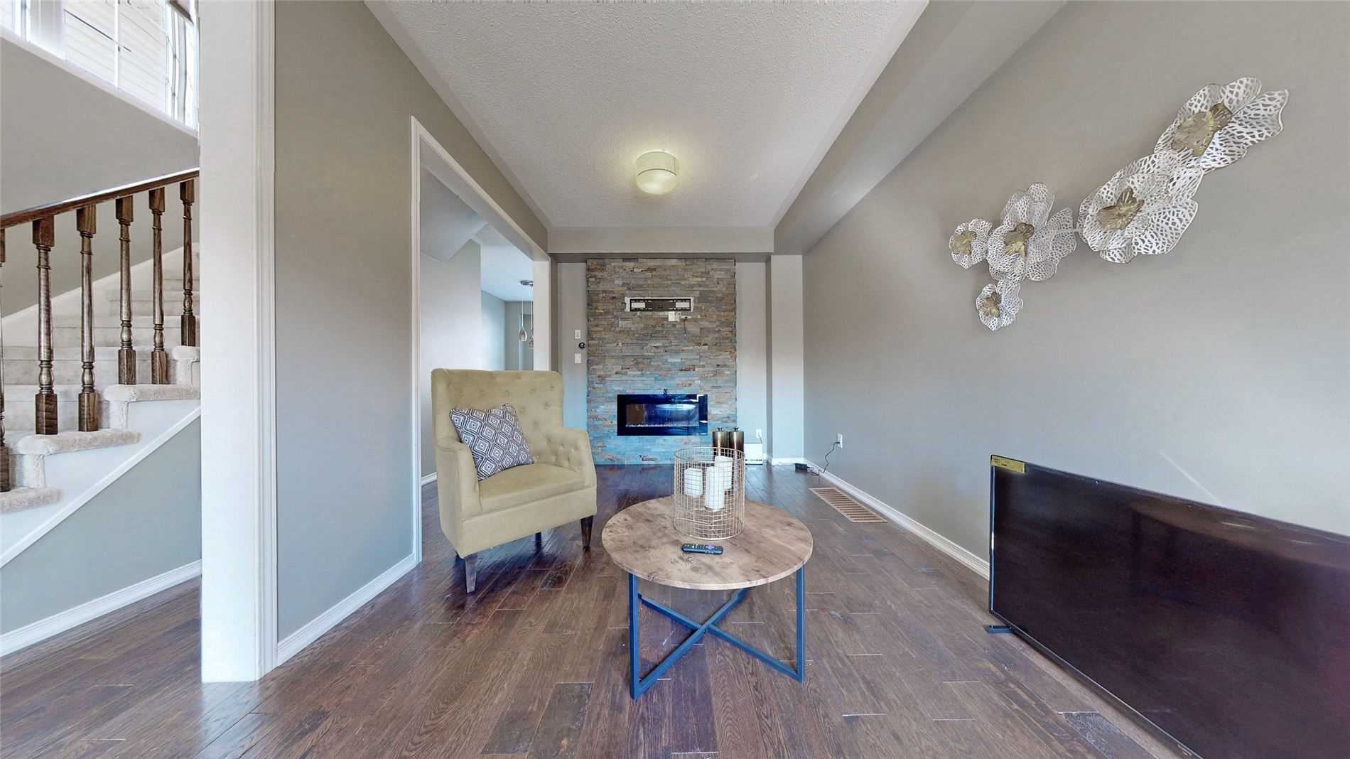 92 Mcbride Ave