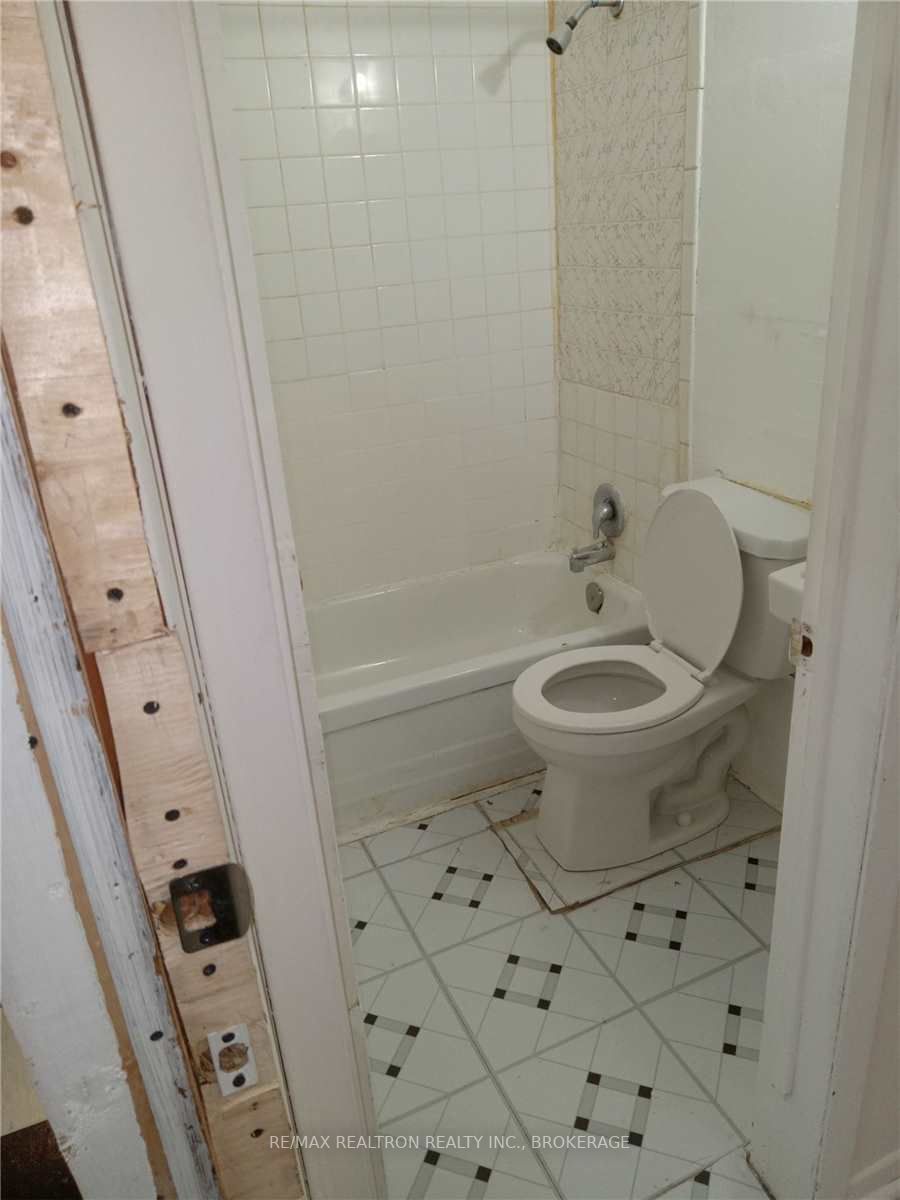 Listing E5867510 - Large Photo # 2