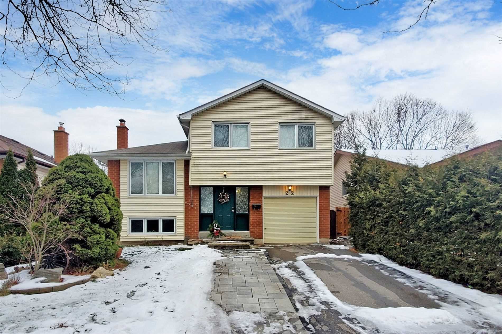 22 Renfield Crescent
