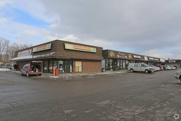 433 Simcoe St S, Oshawa