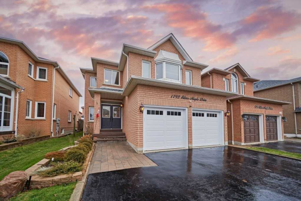 1793 Silver Maple Dr, Pickering