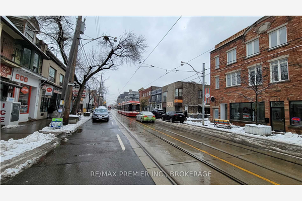 969 Queen St E, Toronto
