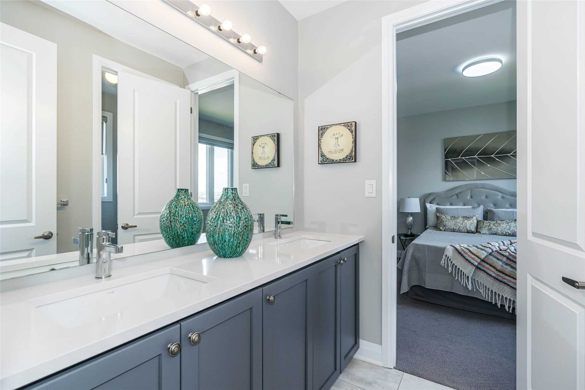 215 Port Darlington Rd