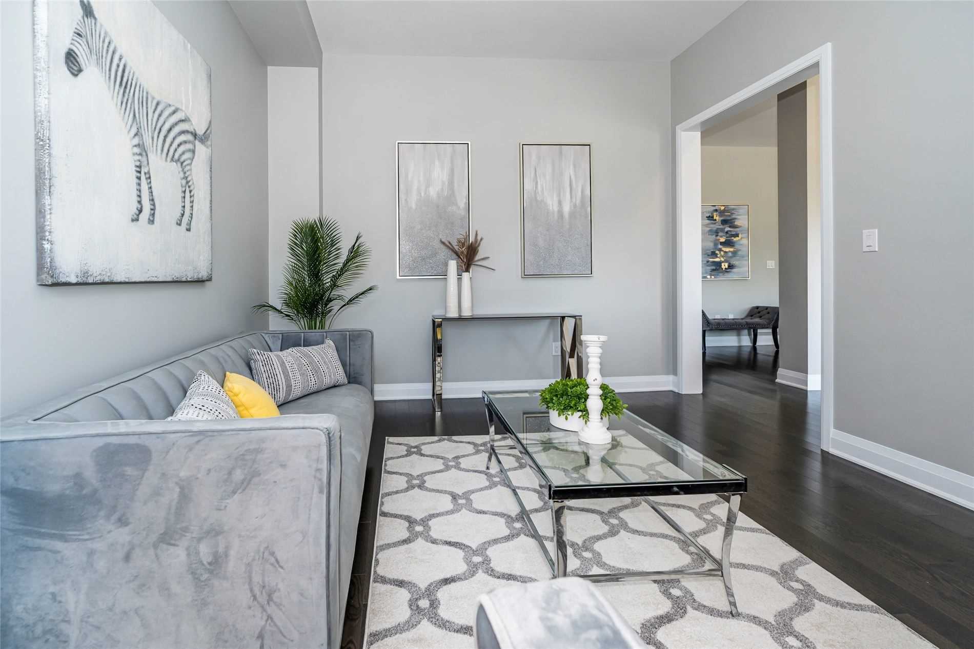 215 Port Darlington Rd