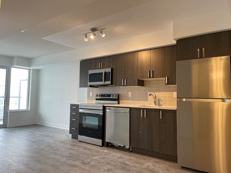 1480 Bayly St, #801