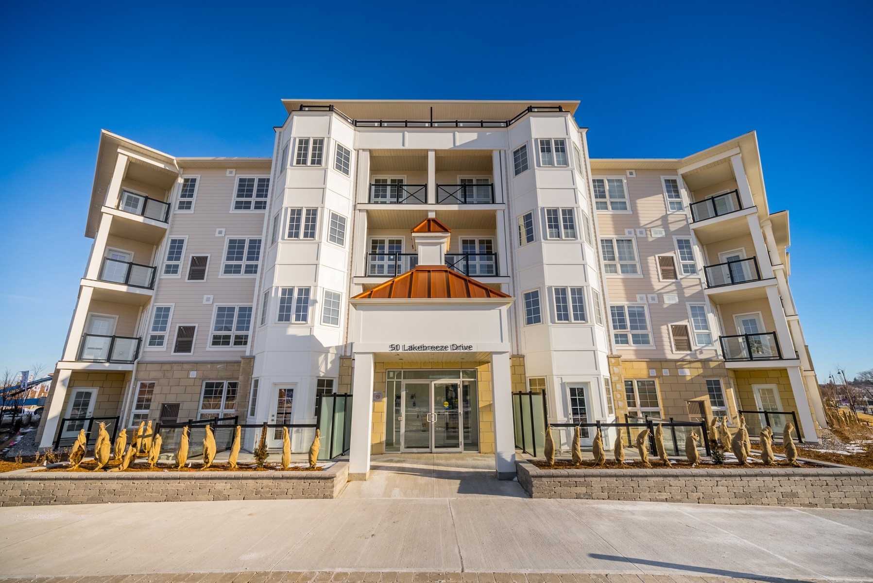 50 Lakebreeze Drive, #222
