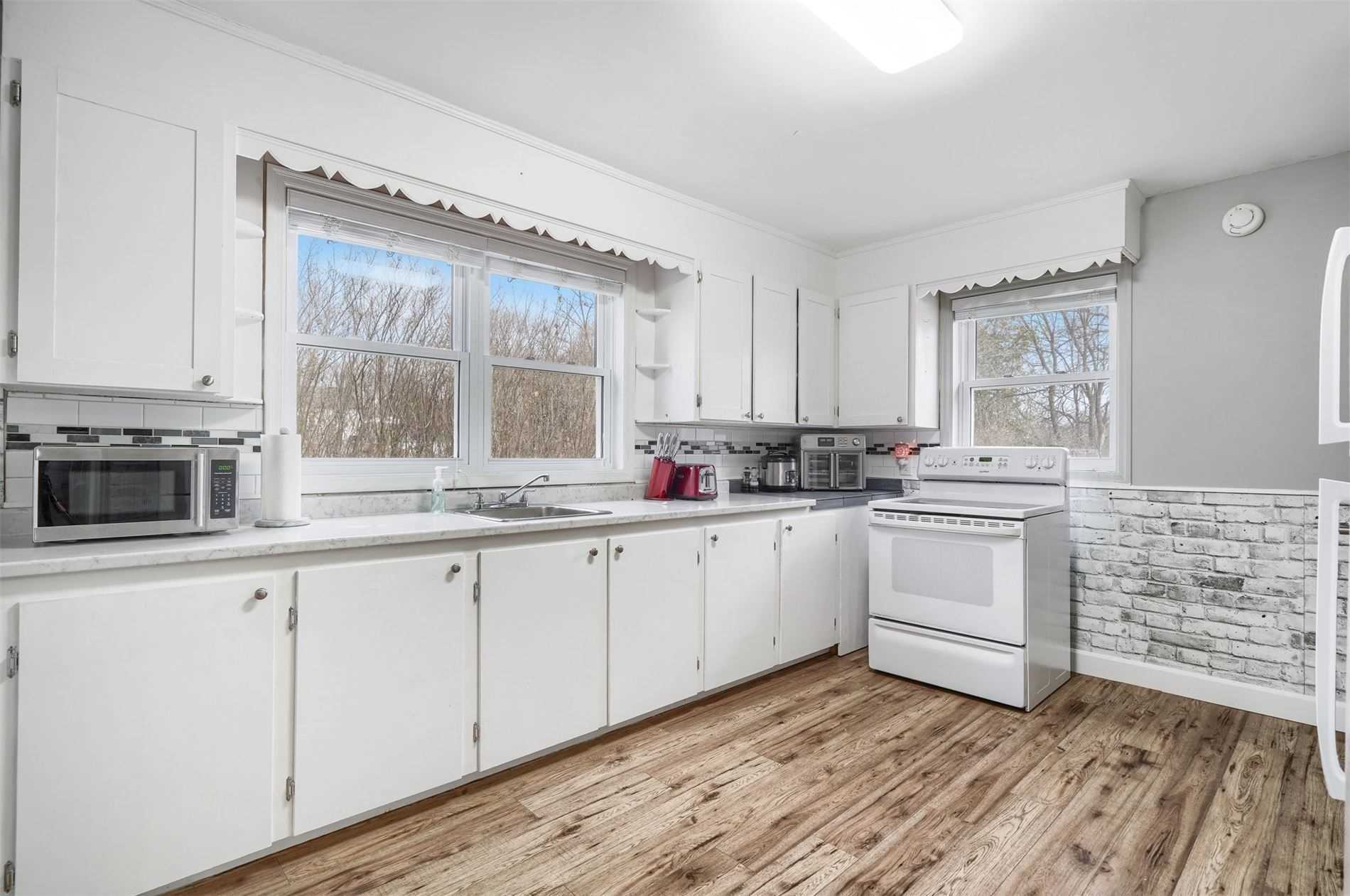 Listing E5873289 - Large Photo # 8