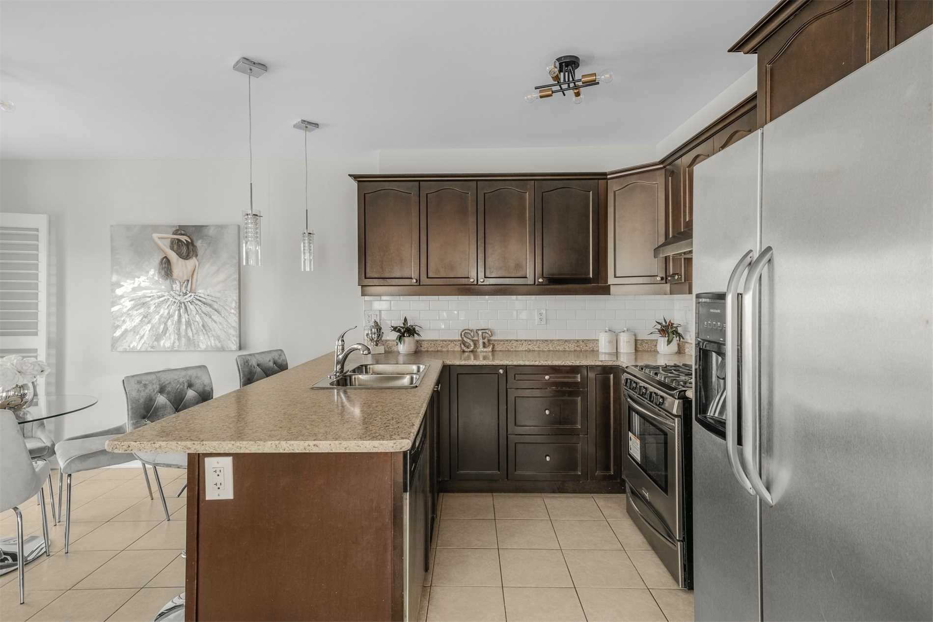 Listing E5873328 - Large Photo # 10