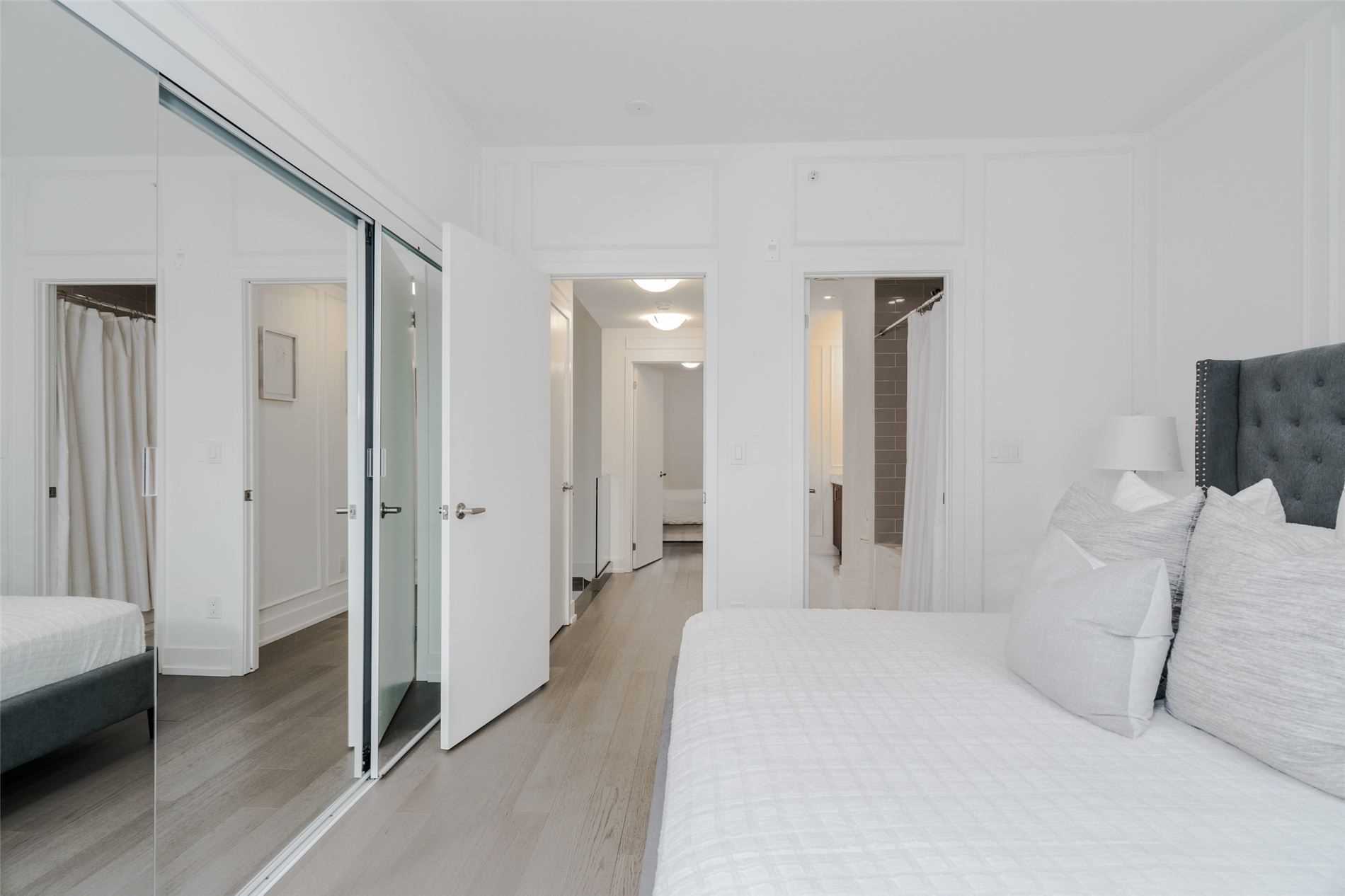 2A Queensbury Avenue, #102