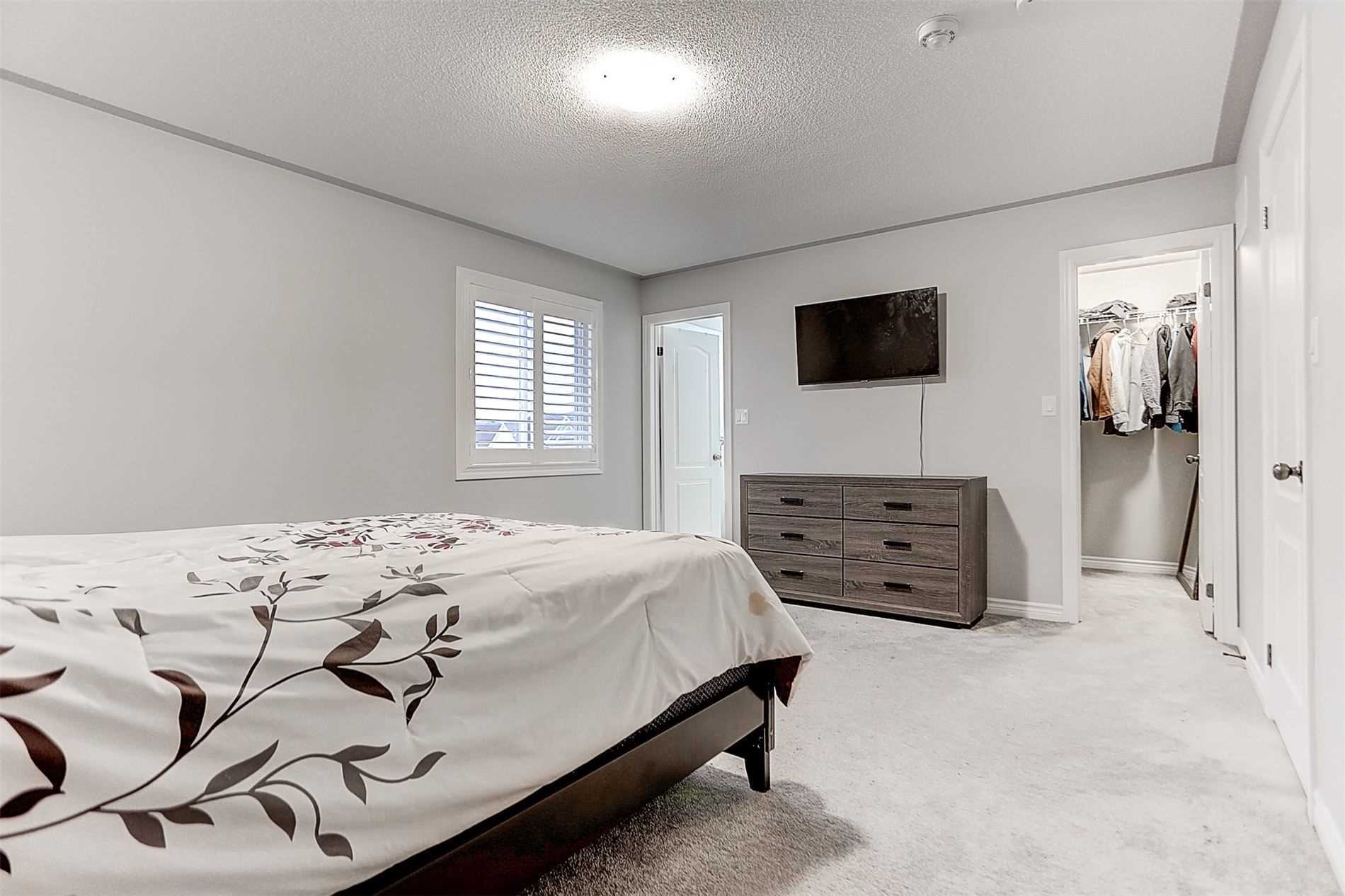 Listing E5874991 - Large Photo # 29