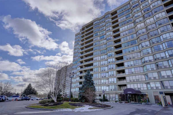 1890 Valley Farm Rd, Pickering