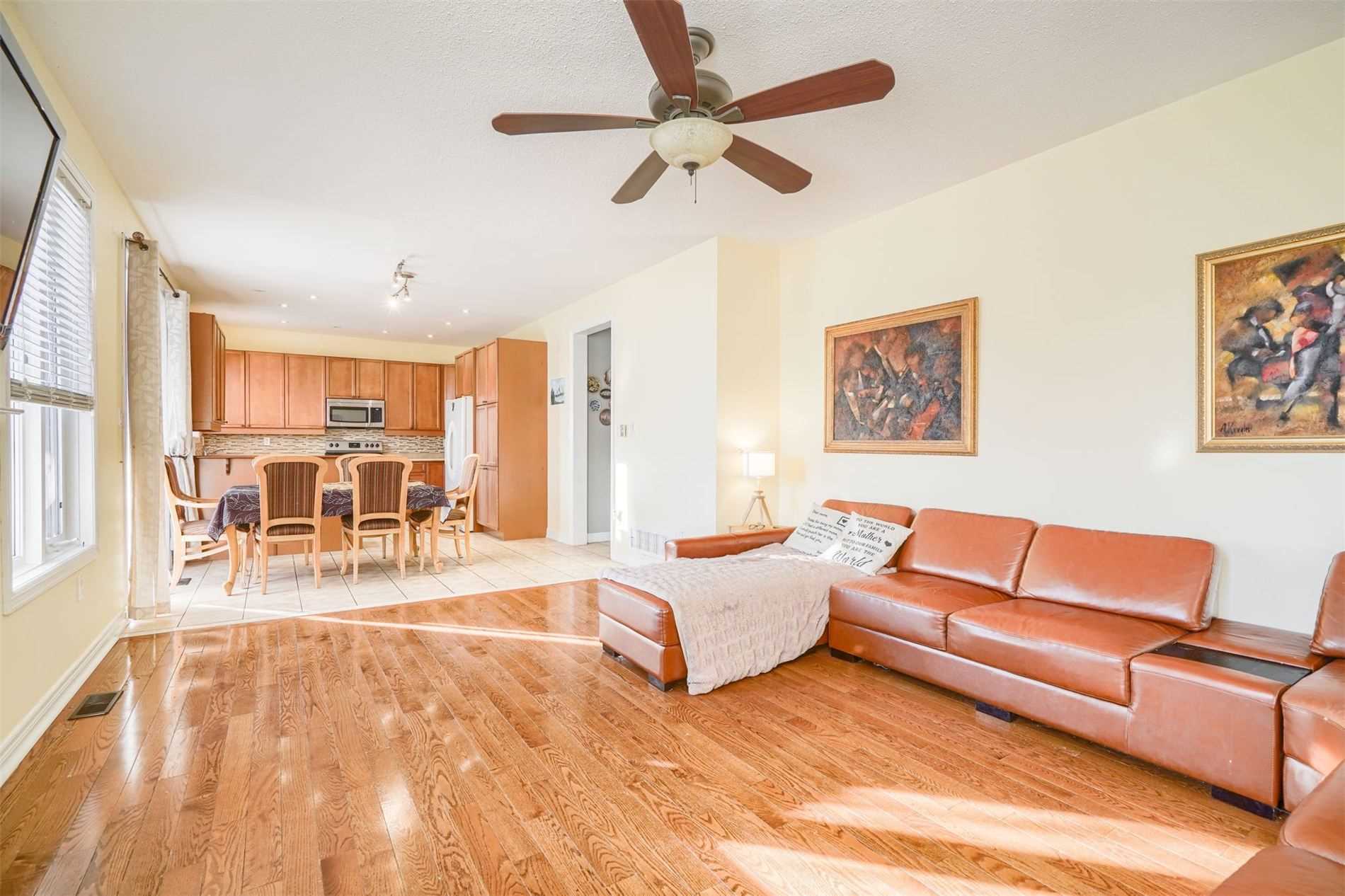 Listing E5875960 - Large Photo # 12