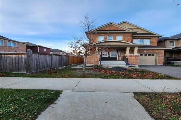 222 Cosgrove Dr, Oshawa