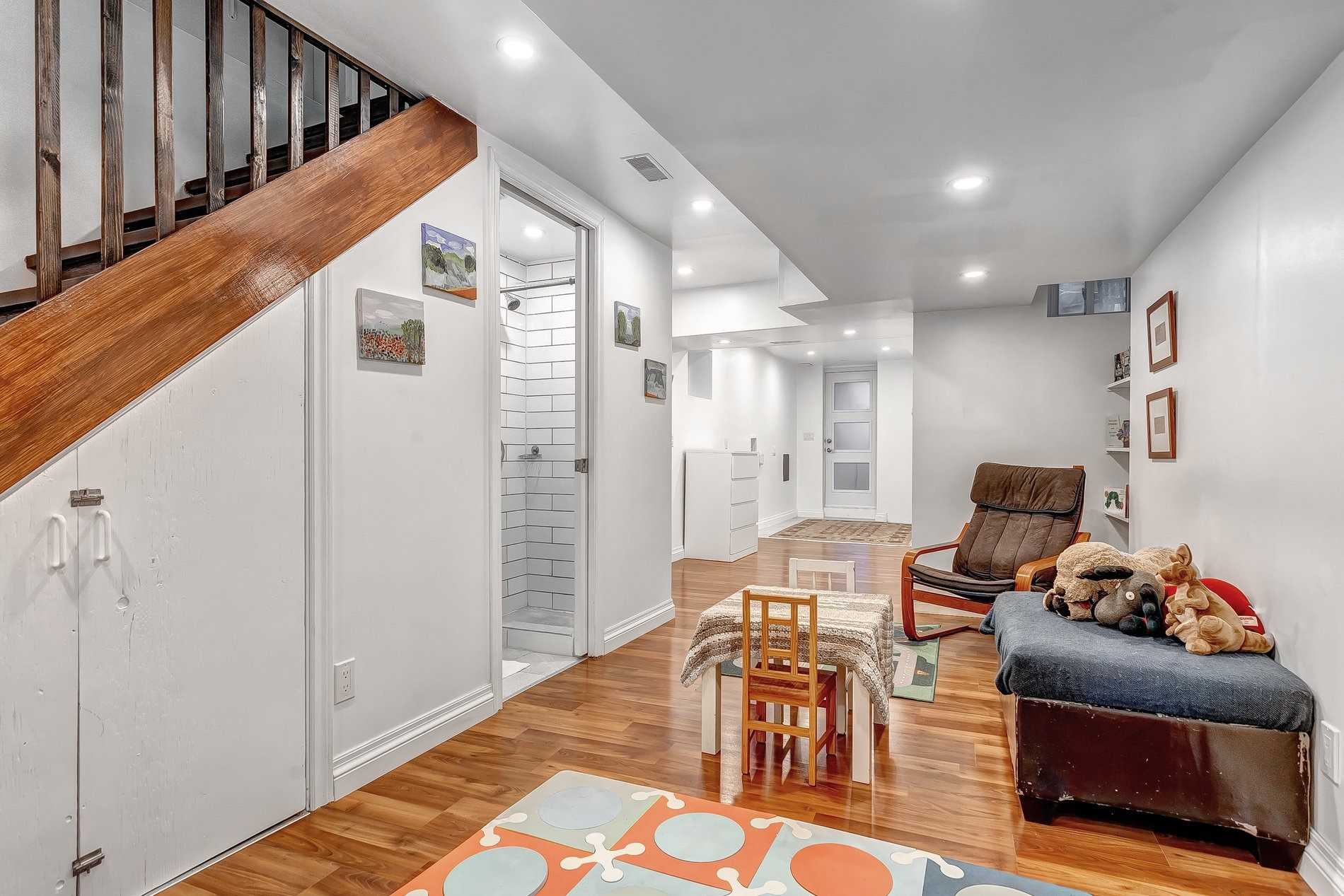 Listing E5876856 - Large Photo # 4