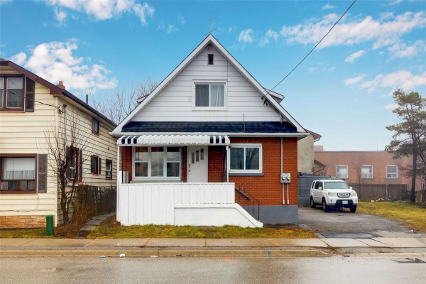 637 Albert St, Oshawa